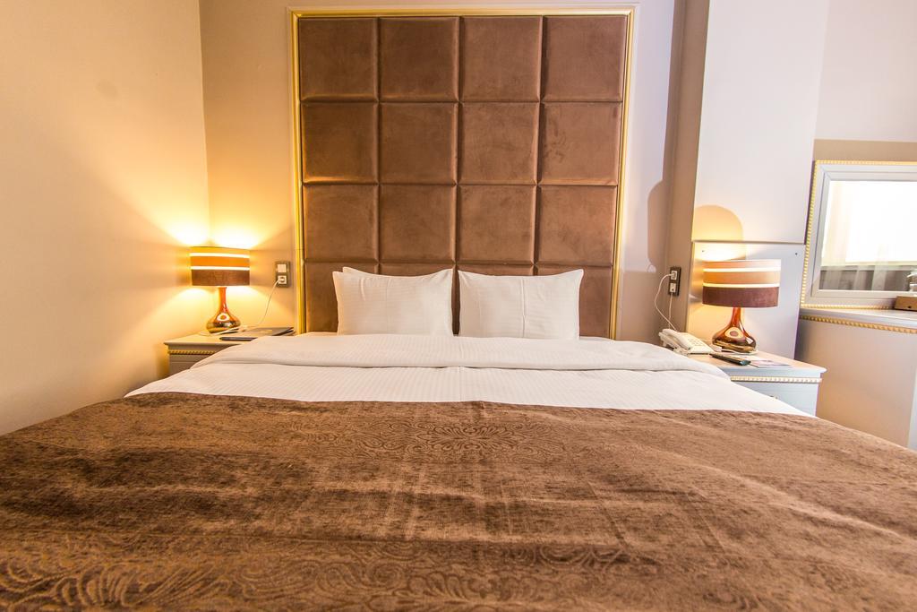 Grand Sapphire Almaty